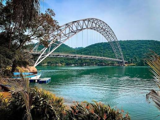 AKOSOMBO EXPERIENCE