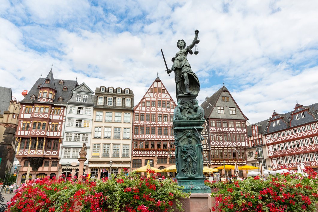 Travel itinerary support