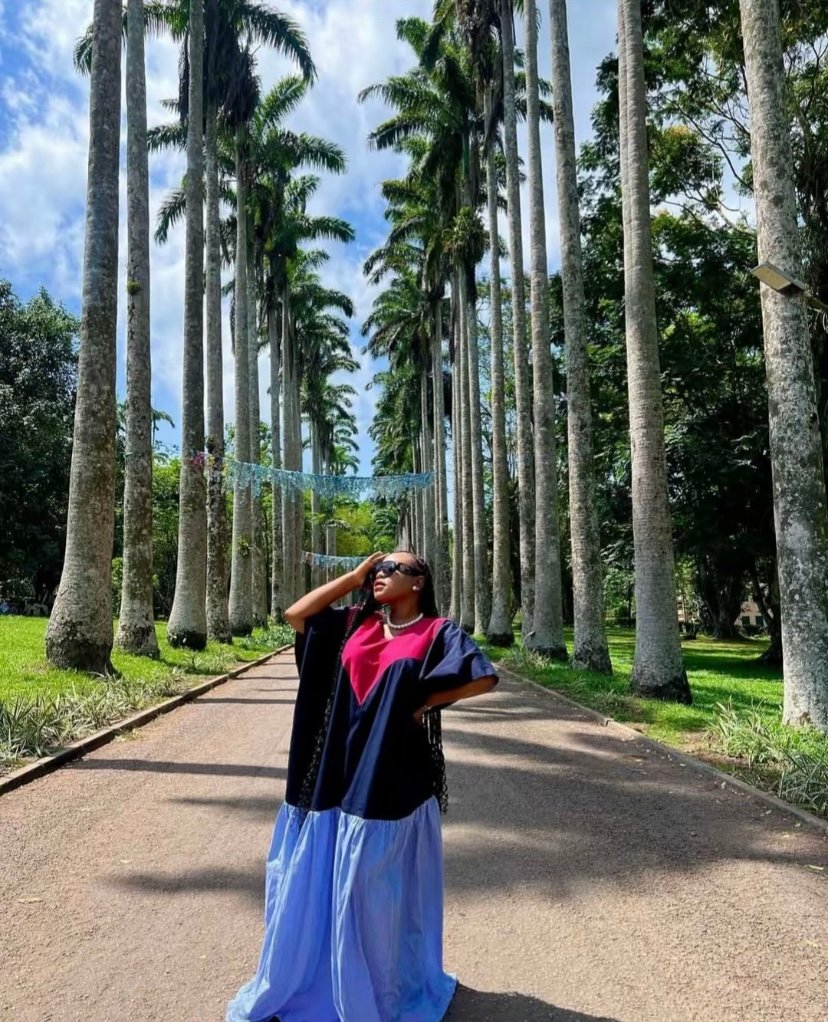 Aburi Botanical Garden, Waterfall & Safari Valley Experience