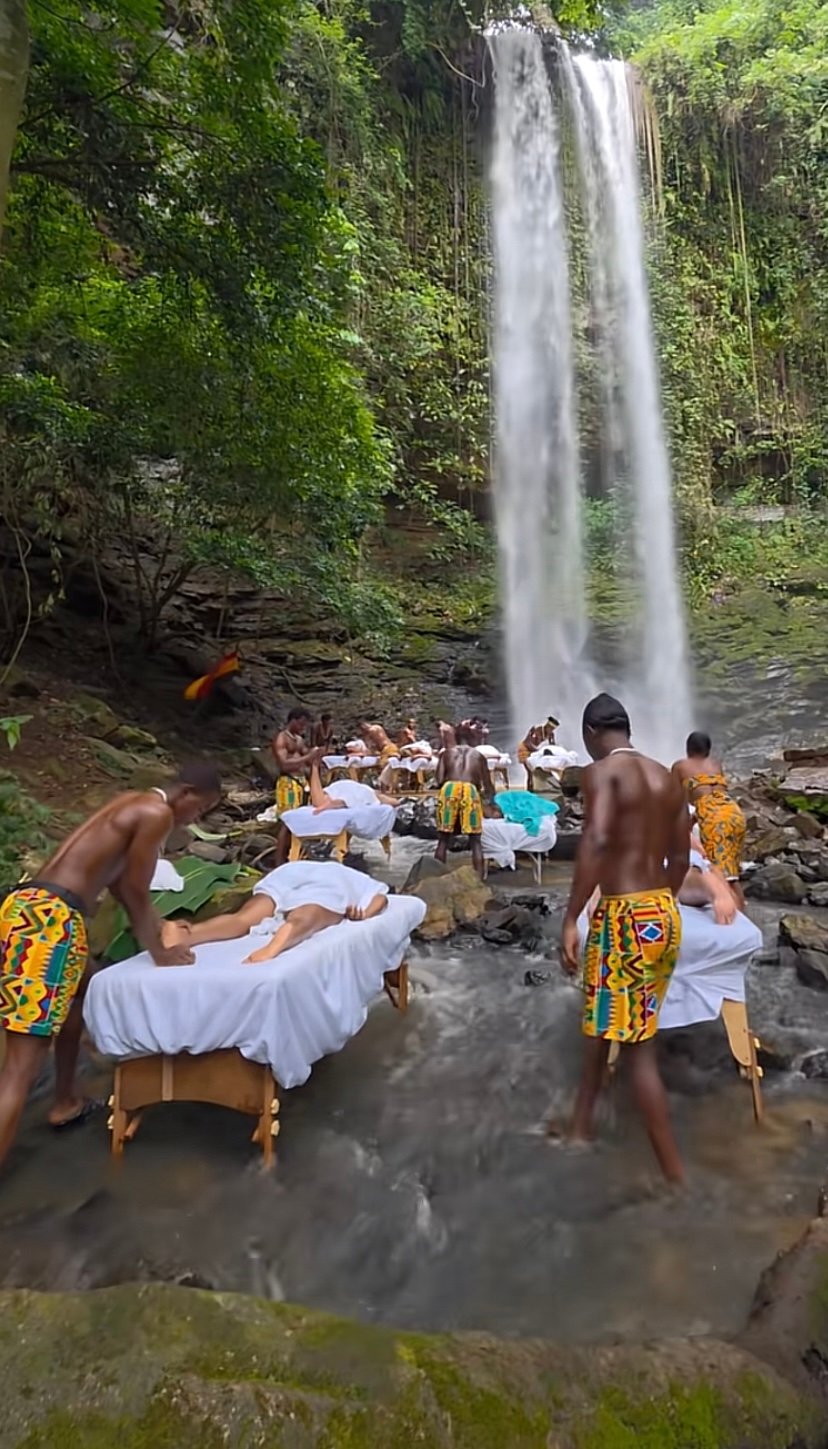 Waterfalls Massage with Aburi Gardens & Tetteh Quashie Cocoa Farm Tour photo 9