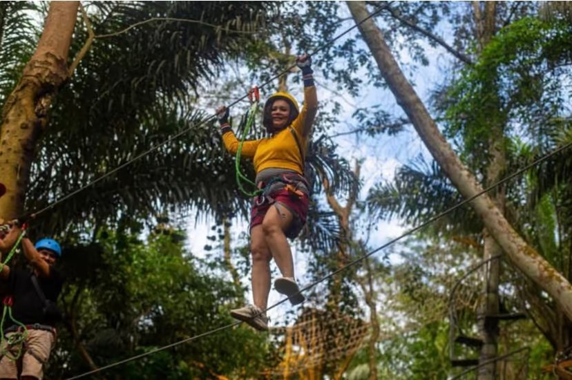 Aburi Botanical Garden, Zipline & Asenema Waterfalls Adventure Tour photo 4