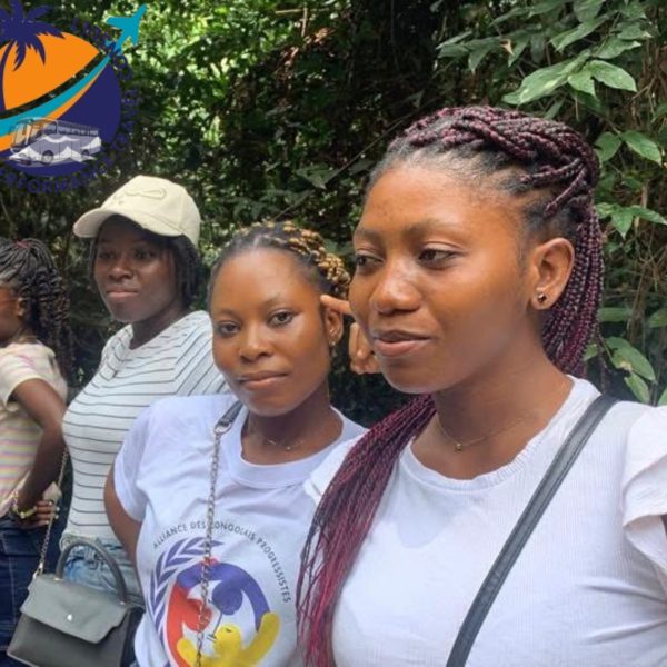 {"source_type":"vicut","editType":"image_edit","pictureId":"C3F2A128-8969-43A3-A76A-197EF34CB321","data":{},"tiktok_developers_3p_anchor_params":"{"capability_name":"retouch_edit_tool","source_type":"vicut","client_key":"aw889s25wozf8s7e","picture_template_id":""}","exportType":"image_export"}